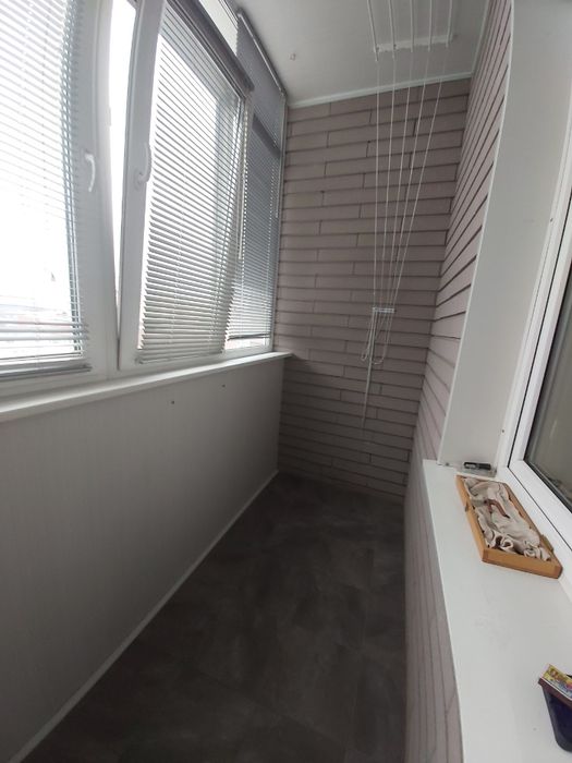 Подобово. Троещина. Дизайнерская VIP квартира ул. Лаврухина. ТРЦ " Рай