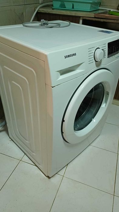 Máquina de lavar roupa
