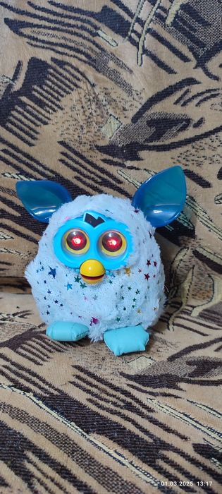 Фербі по кличкі Піксі