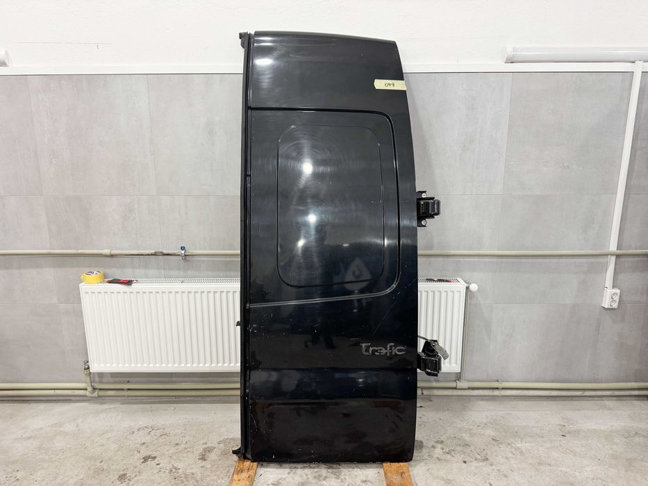 Праві задні двері до Renault Trafic 2 (Рено Трафік 2)