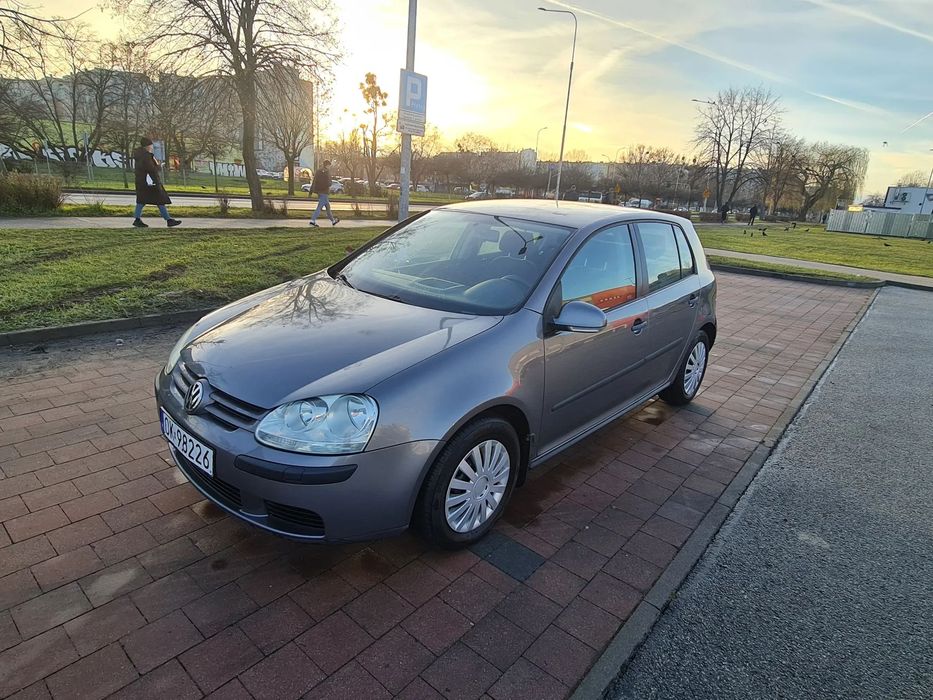 Volkswagen Golf Volkswagen Golf V 1.6 102 KM Benzyna