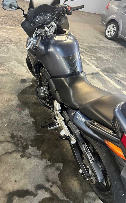 Moto Honda CBF 600 SA