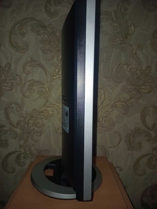 Монітор Samsung SyncMaster 721M