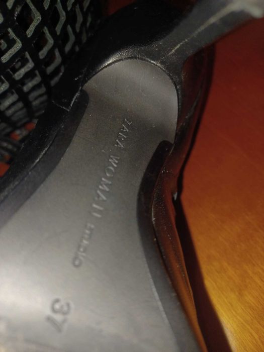 Botas em pele da Zara Woman Studio - favoritas dos bloggers!