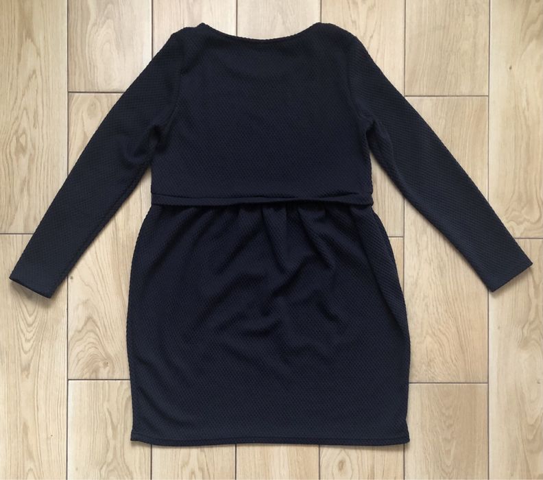 Grantowa sukienka sweteowa Numph S