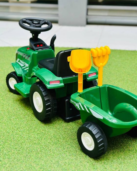 Дитячий електротрактор