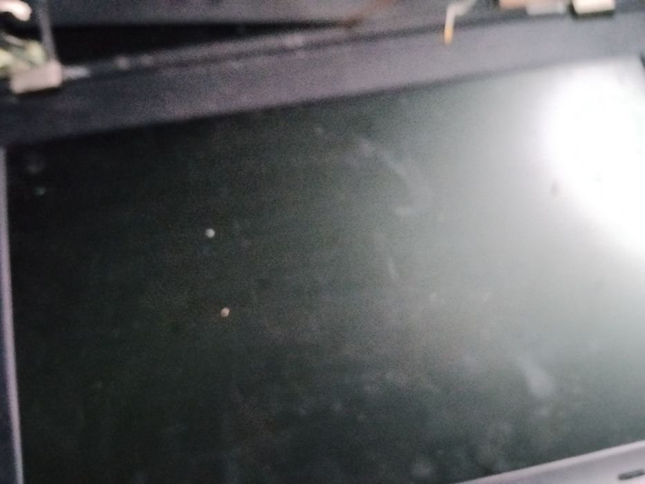 Części zamienne do laptopów Lenovo i Toshiba