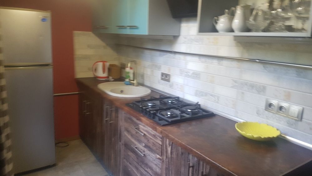 Сдам 2к квартиру в центре люкс класса