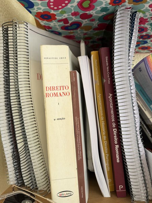 Livros de direito