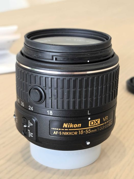 Objetiva Nikon AF-S DX 18-55mm VR II + filtro UV