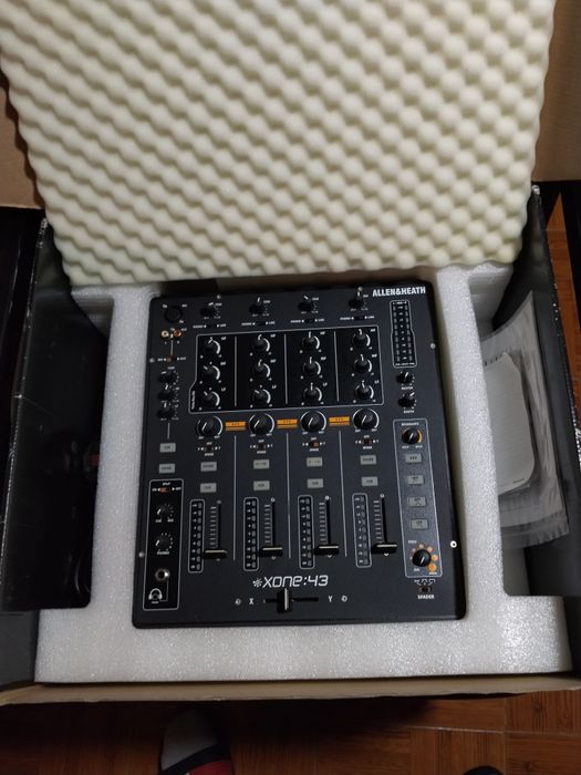 Allen & Heath xone 43