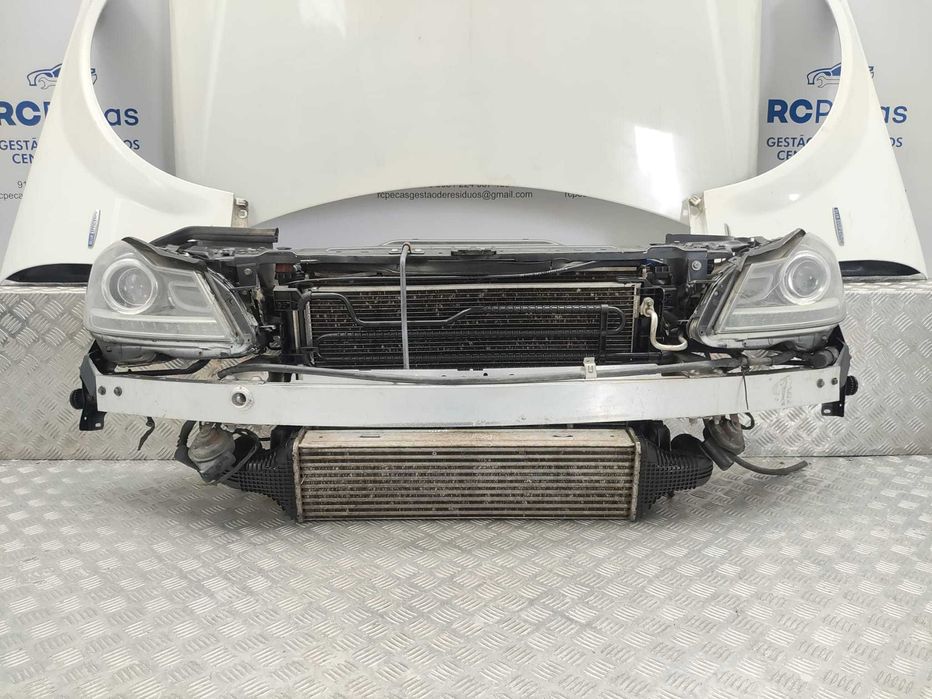 Frente completa Mercedes Benz Class C W204 AMG Facelift Diesel de 2011 a 2015