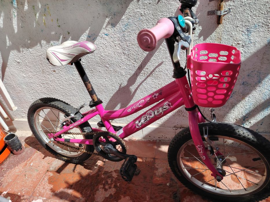 Bicicleta menina