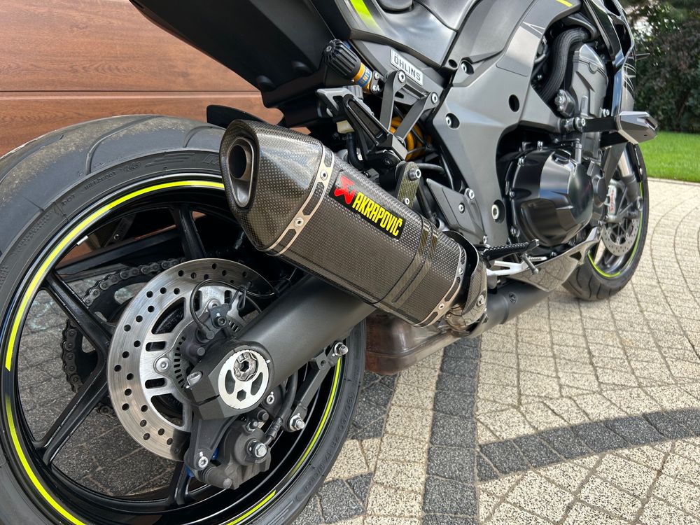 alt