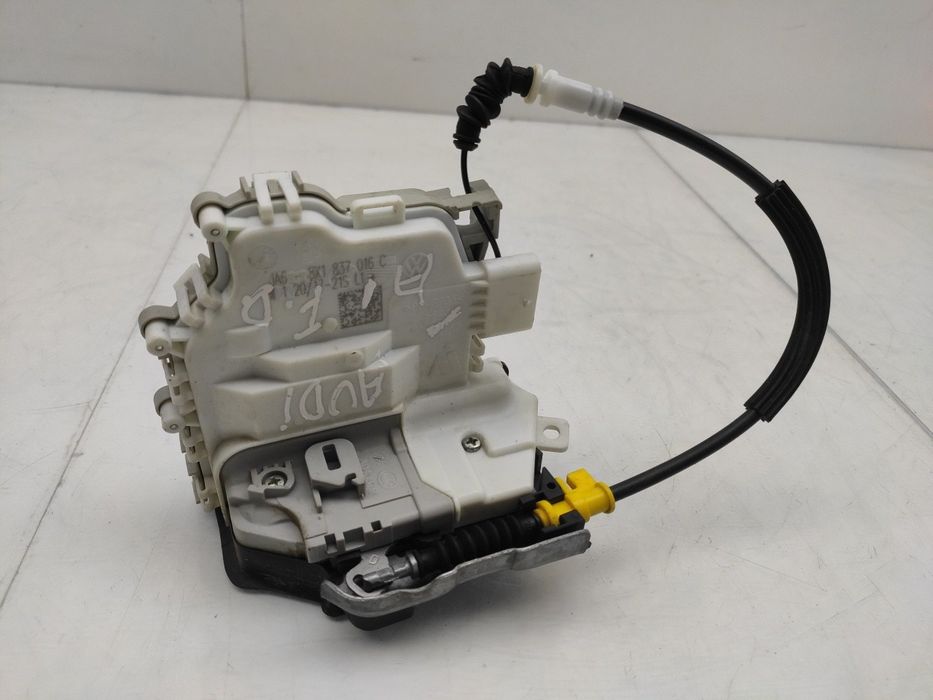 Fechadura / fecho porta frente direito AUDI A1 (8X1, 8XK)