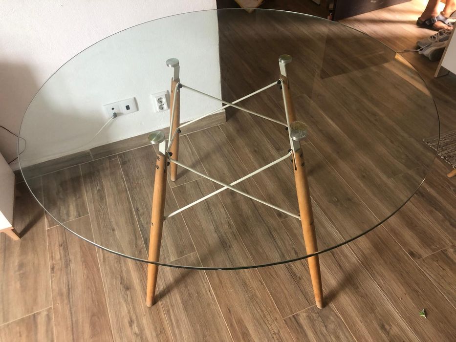 Mesa em vidro 120cm estilo nórdico