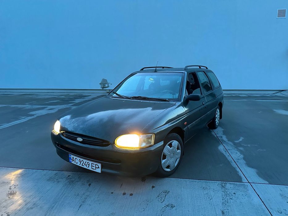 Продам Ford escort  1.4