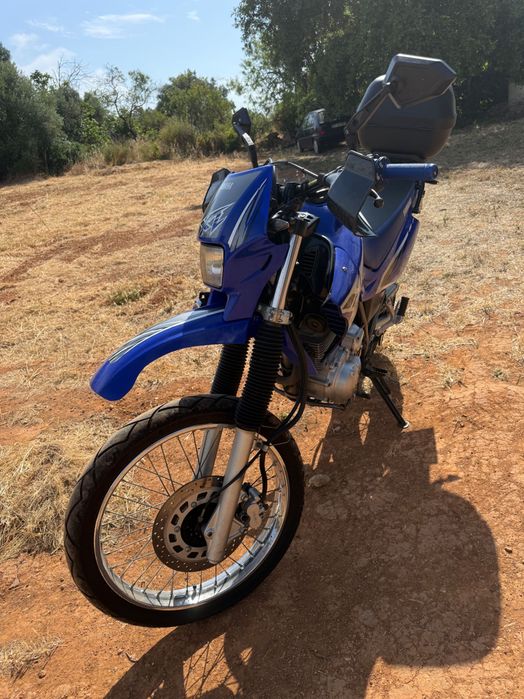 YAMAHA XT 600E – 1999 – estado excecional
