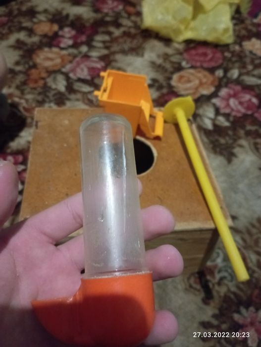 Продам аксесуари  для  папуг