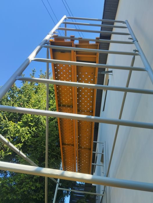 Rusztowanie elewacyjne Hiszpańskie modułowe szerokie