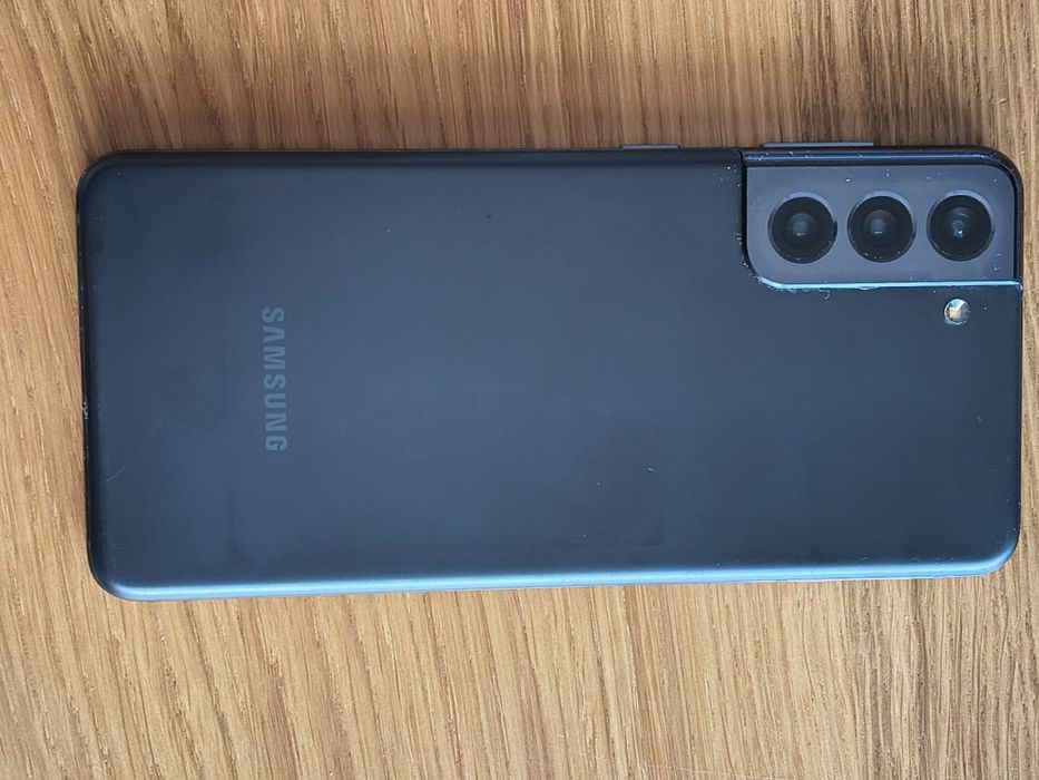 Smartfon Samsung Galaxy S21 5 G  LTE 8GB , 128 GB