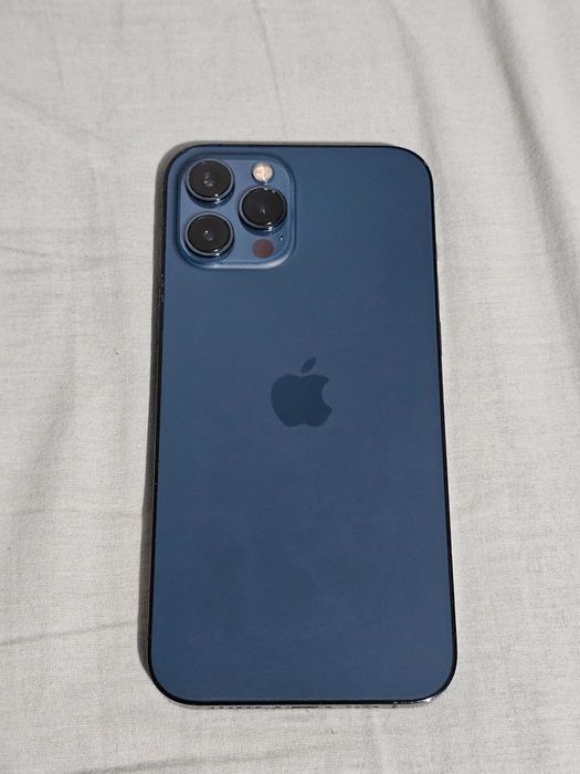 Iphone 12Pro Max 256Gb.  Muito bom