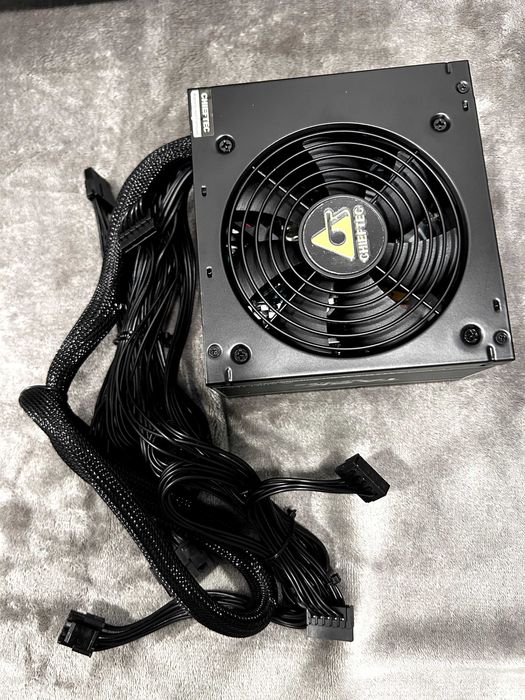 Блок живлення Chieftec Task TPS-700S 700W