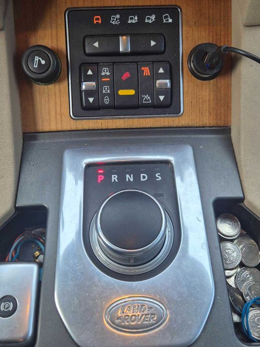 Land Rover Discovery 2011