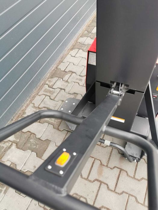 Wózek samozaładowczy SP05F1300 zamiast winda na busa