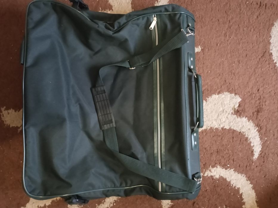 Портплед Casual для костюмів темно-зелений