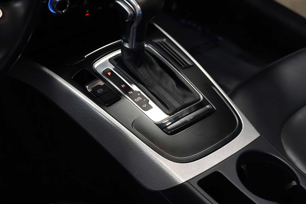 Audi A4      2015