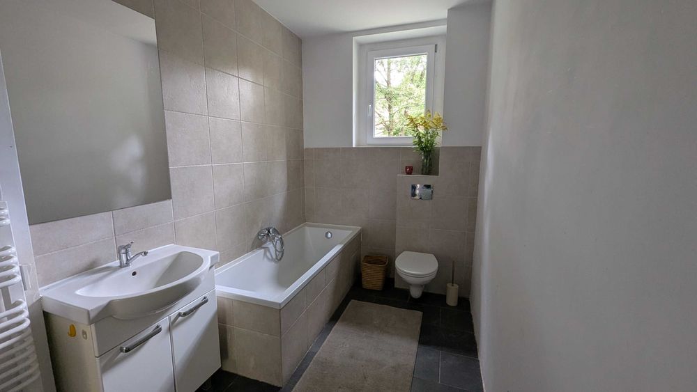 Dom do wynajęcia – 100 m², 4 pok. Duży ogród, las
