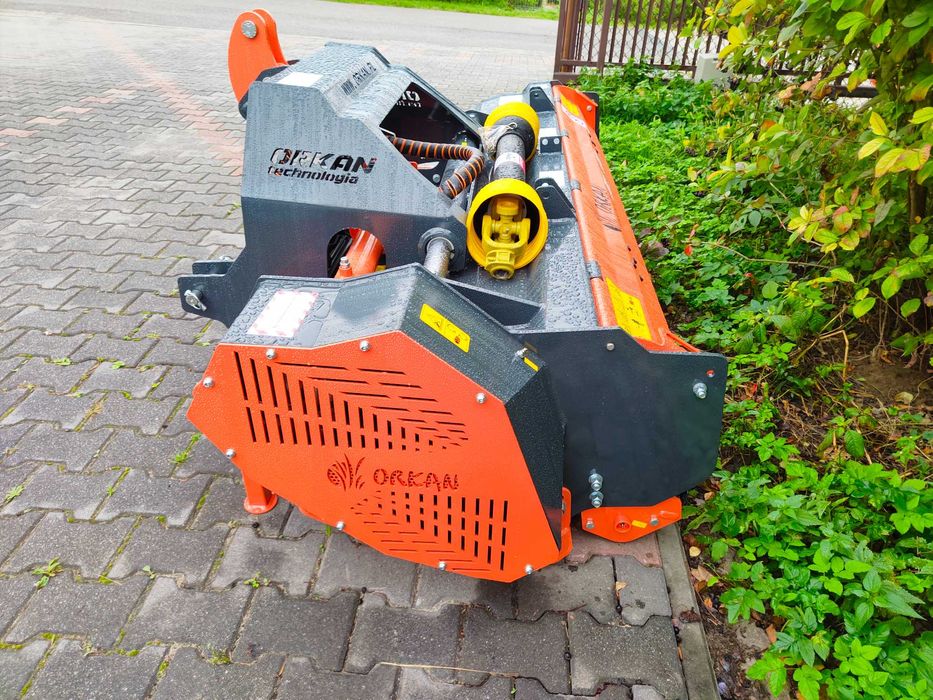 Kosiarka bijakowa mulczer Orkan KTKS 200C Puma do sadu ugorów łąk traw