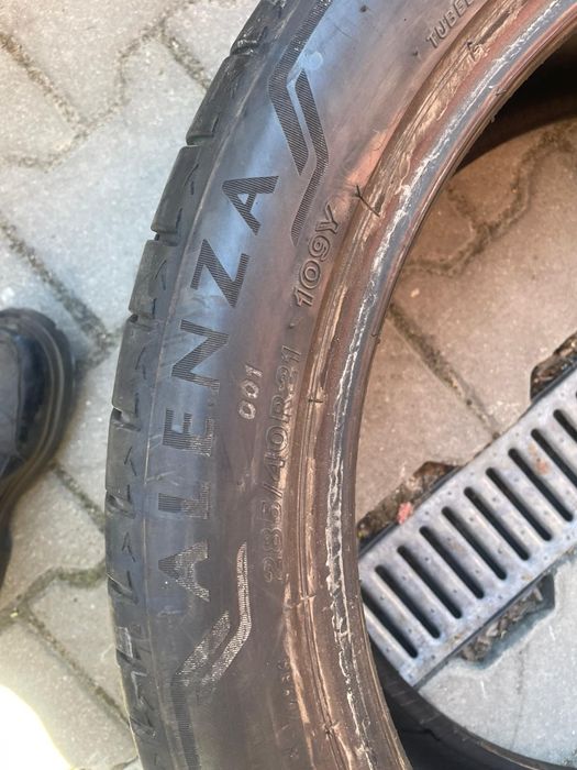 2x285/40r21 bridgestone alenza