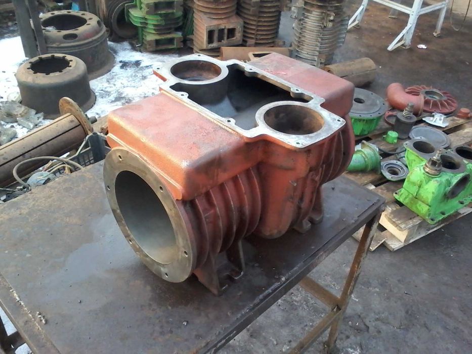 Pompa MEC. Obudowa przekładni.