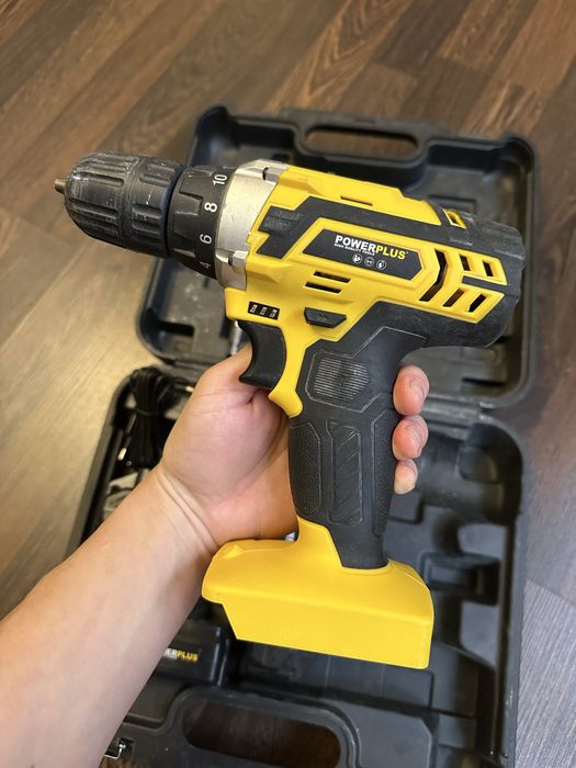 акумуляторний дриль шуроповерт powerplus