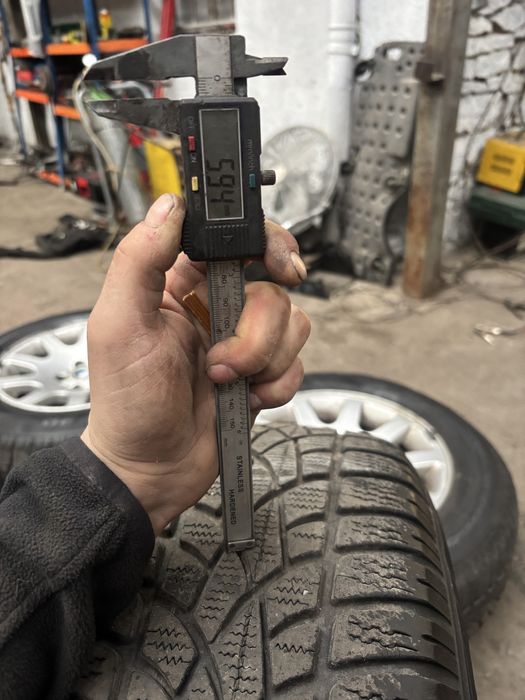 Felgi kola opony zimowe 215/65/16 dunlop 5x120 bmw