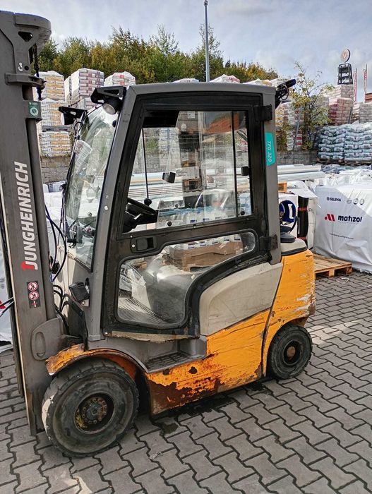 Wózek widłowy Jungheinrich TFG 320 LPG