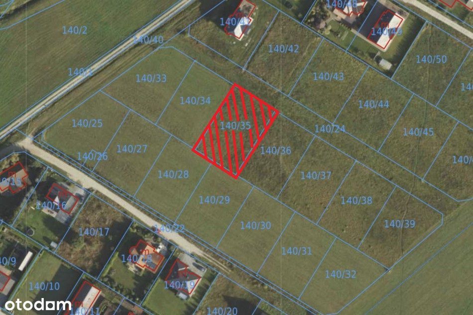 Działka budowlana 1008m² z mediami pod miastem