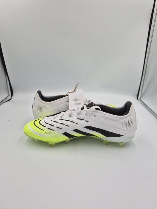 Adidas buty piłkarskie Predator 42 2/3