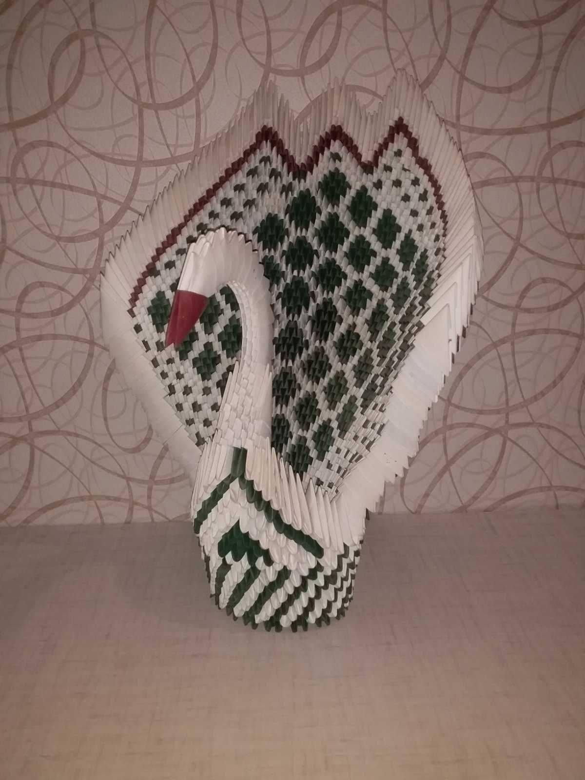 Оригами лебедь из модулей пошагово