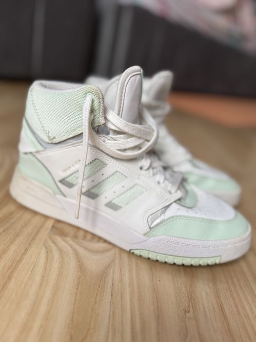 Кросівки Адідас 38.5