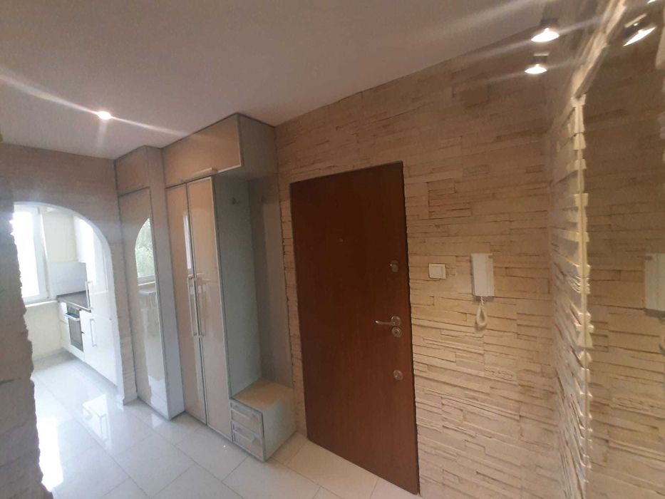 Mieszkanie 2 pokoje, 48 m² ,Bytom Wyzwolenia, 3 piętro - Widok 2