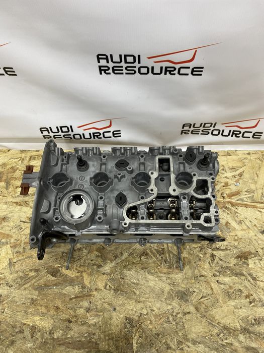 Головка блока циліндрів  ГБЦ Audi A4 B8 A5 Q5  A6 1.8 2.0 TFSI CAE CPM