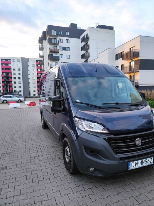 Wynajem Samochodu wypożyczalnia samochodów blaszak  + kierowca L3H2