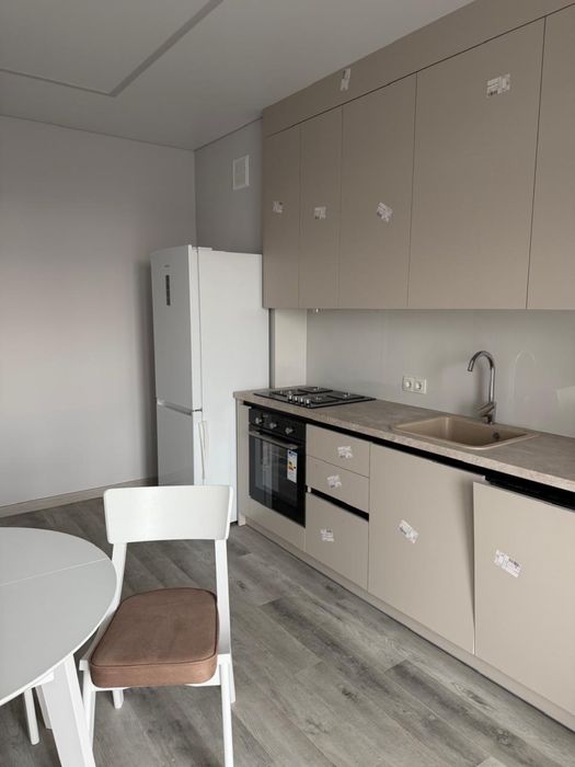 Продаж 1-кімнатної квартири в новобудові з газом