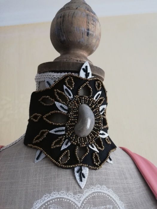 bransoletka wieczorowa.