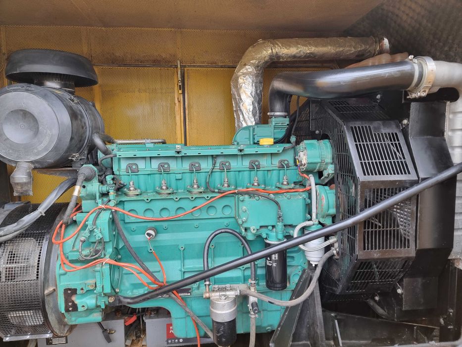 Gerador 200kVA (PRP) | 220kVA (LTP) 230V/400V 50Hz Volvo Penta