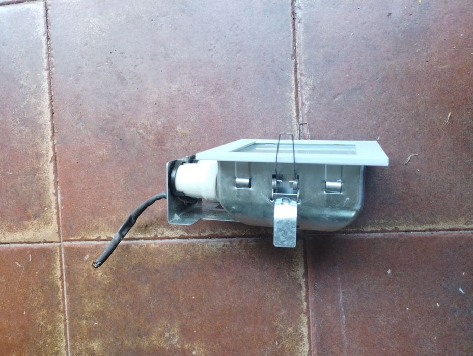 Vendo nove focos de tecto