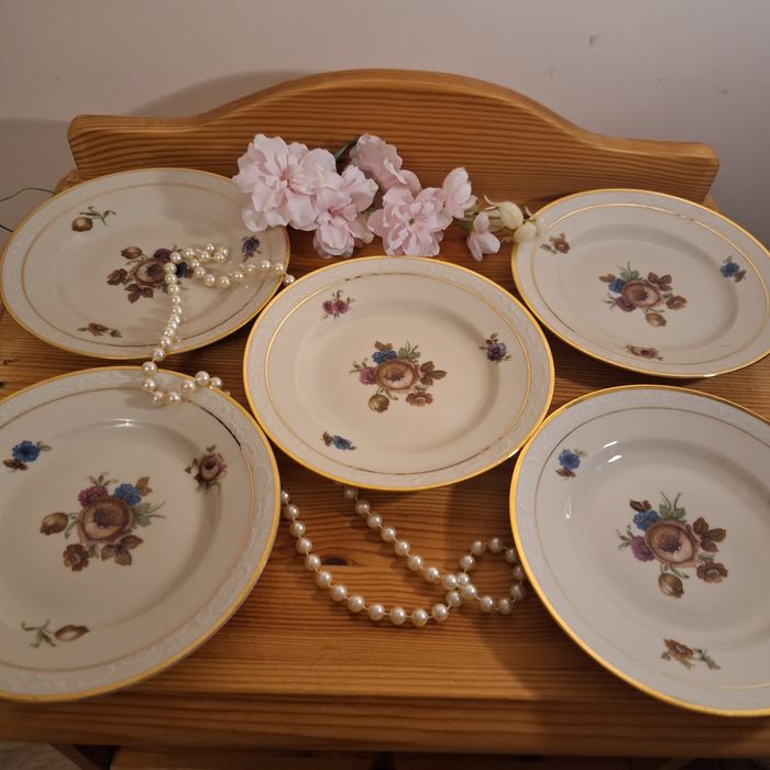 Talerzyki deserowe Maleri